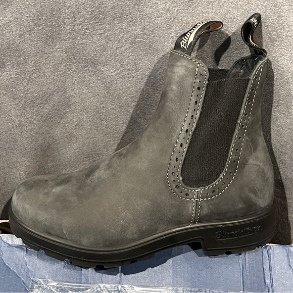 Blundstone Women’s High Top Boots Rustic Black Size 6.5 US - Picture 8 of 17